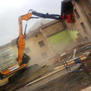 pelles sur chenilles travaux