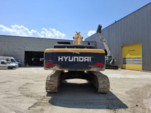 Pelle sur chenilles occasion HYUNDAI R360LC-7