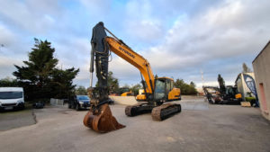 Pelle sur chenilles occasion HYUNDAI HX260NL