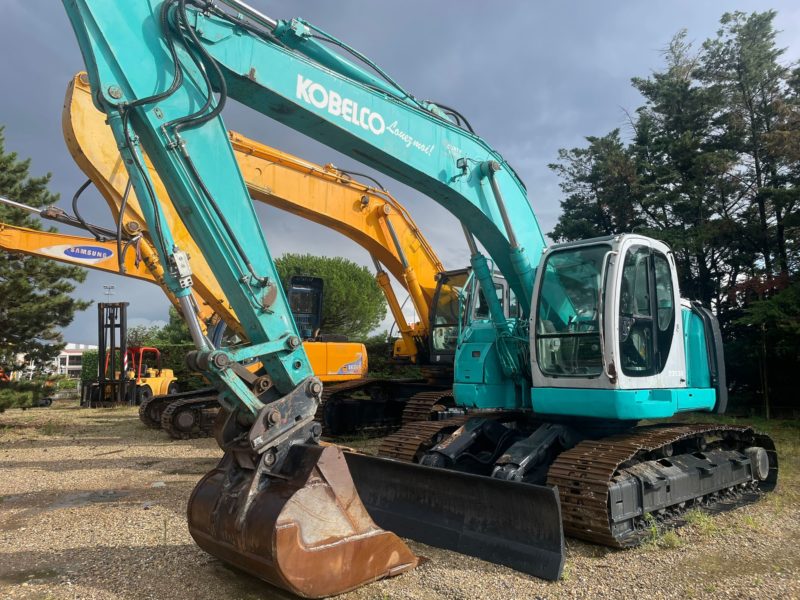 Pelle sur chenilles occasion KOBELCO SK235