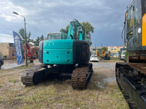 Pelle sur chenilles occasion KOBELCO SK235