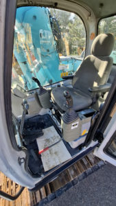 Pelle sur chenilles occasion KOBELCO SK135 SR