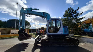 Pelle sur chenilles occasion KOBELCO SK135 SR
