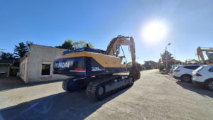 Pelle sur chenilles occasion HYUNDAI R320NLC-9