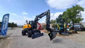 Pelle sur pneus neuve HYUNDAI HW100A