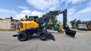 Pelle sur pneus neuve HYUNDAI HW100A