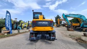 Pelle sur pneus neuve HYUNDAI HW100A