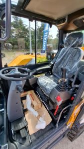 Pelle sur pneus neuve HYUNDAI HW100A