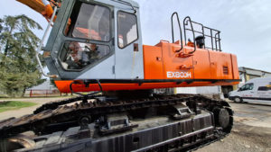 Pelle sur chenilles d'occasion HITACHI EX800H-5