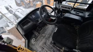 Chargeuse sur pneus d'occasion HYUNDAI HL955A