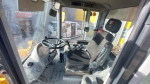 Chargeuse sur pneus occasion HYUNDAI HL780-7A