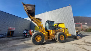 Chargeuse sur pneus occasion HYUNDAI HL780-7A