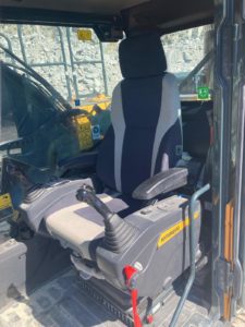 Pelle sur chenilles d'occasion HYUNDAI HX380AL