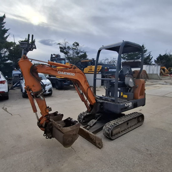 Mini pelle d'occasion DOOSAN SL018VT