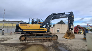 Pelle sur chenilles d'occasion HYUNDAI HX380AL