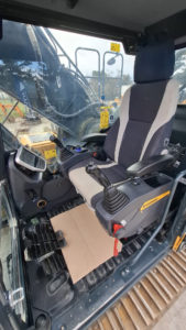 Pelle sur chenilles d'occasion HYUNDAI HX380AL