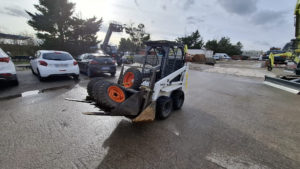 Chargeuse compacte d'occasion BOBCAT 443