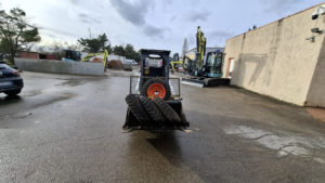 Chargeuse compacte d'occasion BOBCAT 443