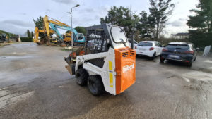 Chargeuse compacte d'occasion BOBCAT 443