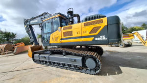Pelle sur chenilles d'occasion HYUNDAI HX380AL