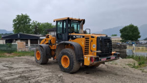 Chargeuse sur pneus d'occasion HYUNDAI HL760-9A