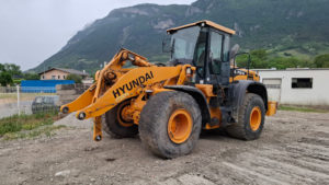 Chargeuse sur pneus d'occasion HYUNDAI HL760-9A