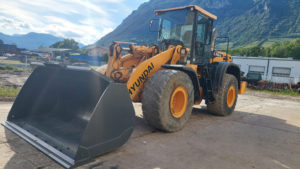 Chargeuse sur pneus d'occasion HYUNDAI HL760-9A