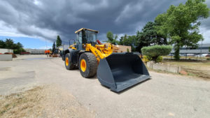 Chargeuse sur pneus d'occasion HYUNDAI HL760-9A