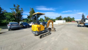 Mini pelle d'occasion HYUNDAI R18-9