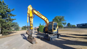 Pelle sur chenilles d'occasion HYUNDAI R145LCR-9A