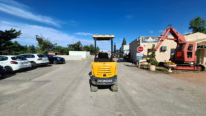 Mini pelle d'occasion HYUNDAI R18-9