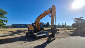 Pelle sur chenilles d'occasion HYUNDAI R145LCR-9A