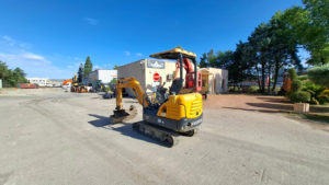 Mini pelle d'occasion HYUNDAI R18-9