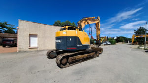 Pelle sur chenilles d'occasion HYUNDAI R145LCR-9A