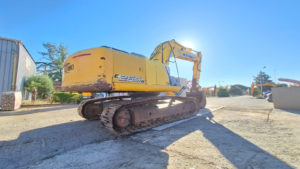 Pelle sur chenilles d'occasion NEW HOLLAND E265B