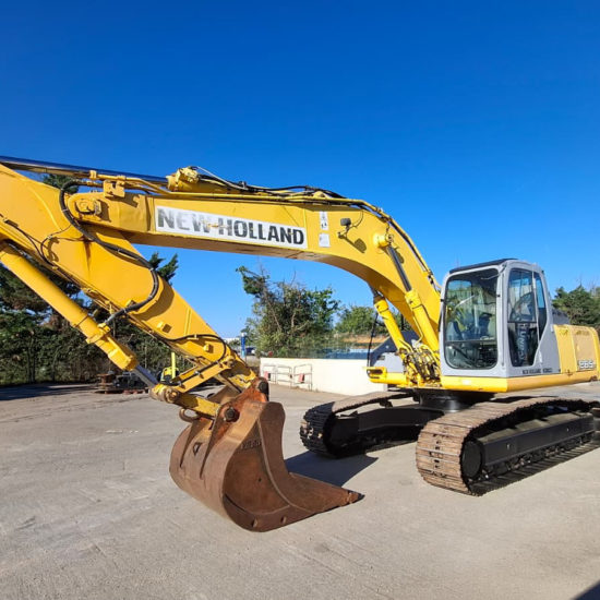 Pelle sur chenilles d'occasion NEW HOLLAND E265B