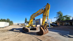 Pelle sur chenilles d'occasion NEW HOLLAND E265B