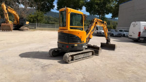 Mini pelle d'occasion HYUNDAI R30Z-9AK